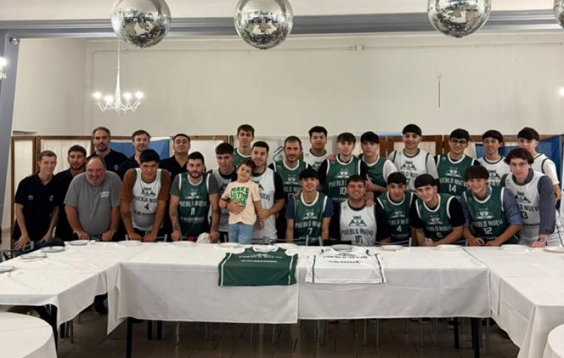 Pueblo Nuevo present� su equipo para la Liga Provincial